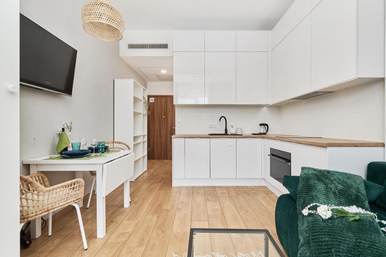 Apartment By The Oder River Wroclaw By Noclegi Renters 外观 照片